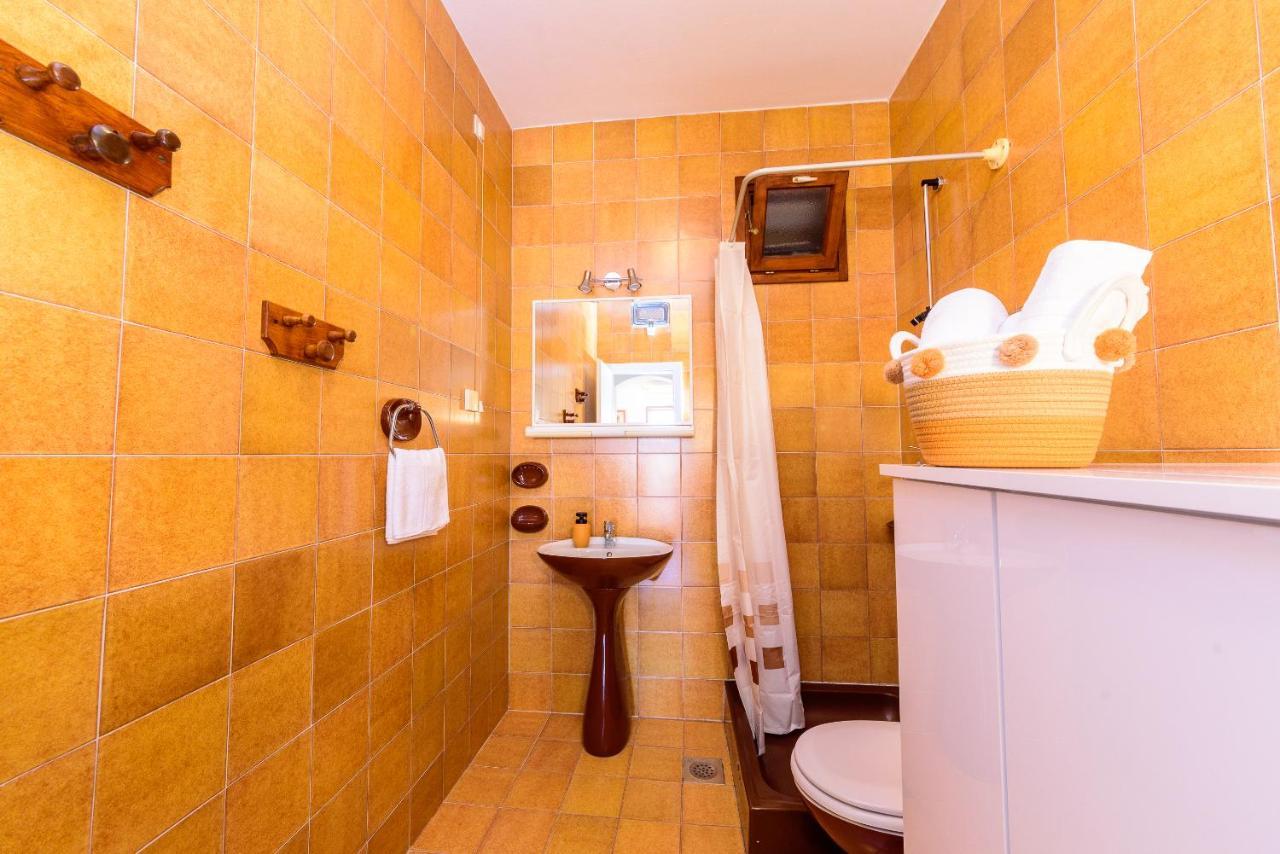 Apartmani Bokin Бол Экстерьер фото
